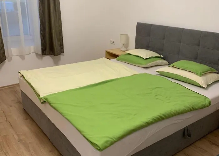 Nagyfiuk Vendeghaz Apartament Poroszló